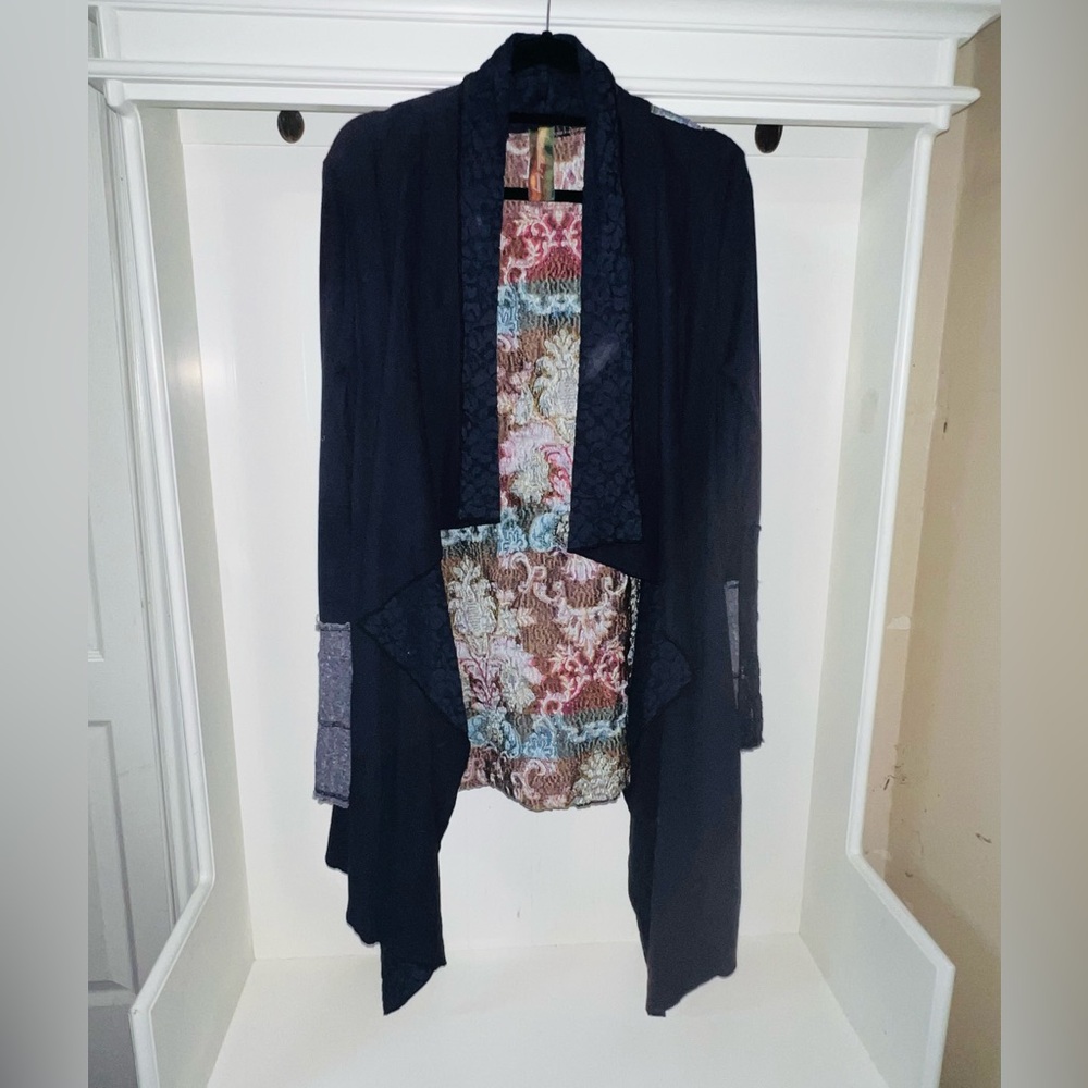 Aratta Silant Journey Embroidered Cardigan